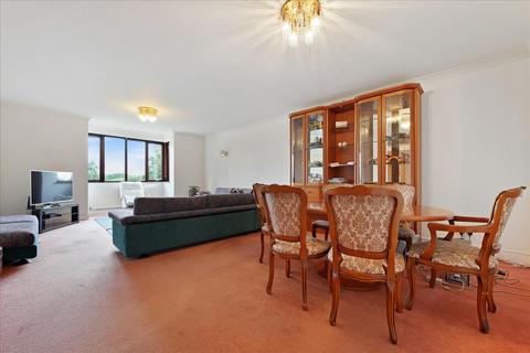 2 bedroom flat for sale, Perivale Lodge, Perivale Lane, Greenford, London, UB6