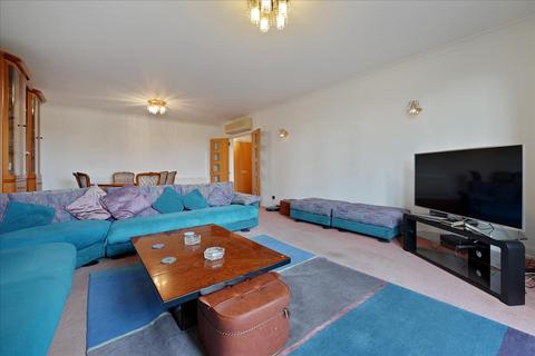 2 bedroom flat for sale, Perivale Lodge, Perivale Lane, Greenford, London, UB6