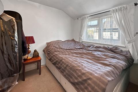 10 Spital Lane, Brentwood, CM14 5NT