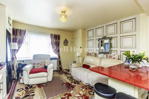 8 Broadway, Barrow-in-furness, LA13 0DX