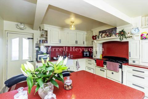 8 Broadway, Barrow-in-furness, LA13 0DX