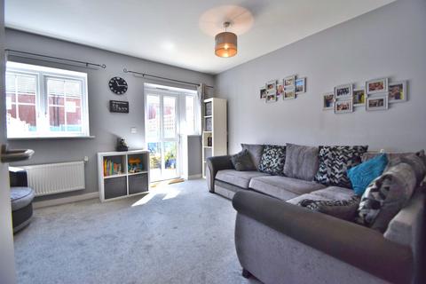 2 bedroom terraced house for sale, Melford Road, Slough, Berkshire, SL2