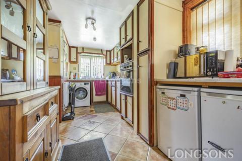 4 Chapel Street, Shipdham, Thetford, IP25 7LB