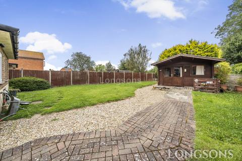 4 Chapel Street, Shipdham, Thetford, IP25 7LB