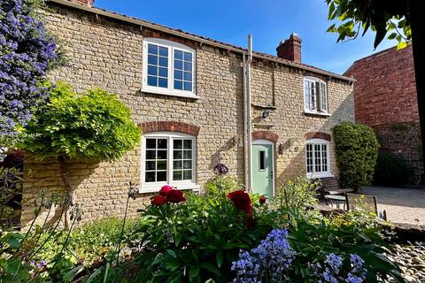 3 bedroom cottage for sale, Main Road, Lincoln LN4