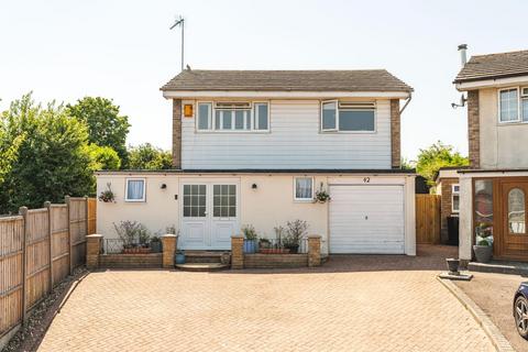 42 Monks Walk, Buntingford, SG9 9DR