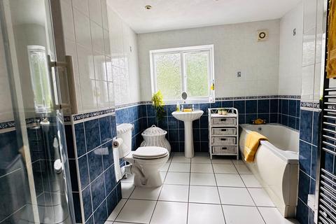 4 bedroom detached house for sale, Fern Grove, Lincoln LN3