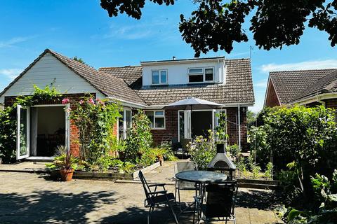 4 bedroom detached house for sale, Chapel Lane, Lincoln LN6