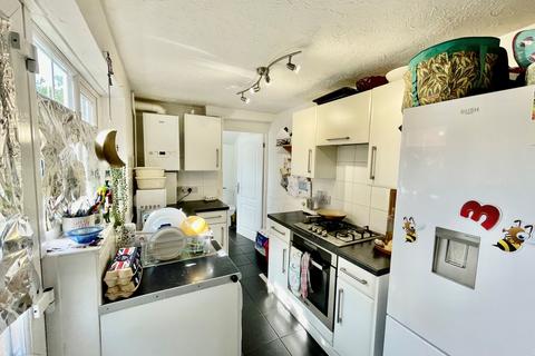 3 bedroom terraced house for sale, Russell Street, Stony Stratford, Milton Keynes, MK11