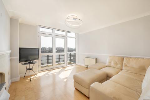 2 bedroom flat for sale, Langbourne Place, London