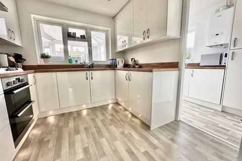33 Beames Close, Telford, TF4 3SX