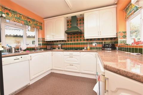 4 bedroom semi-detached house for sale, Chatsworth Road, Pudsey, West Yorkshire