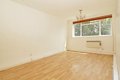 1 bedroom flat for sale, Harlee Court, Royston Road, London, SE20