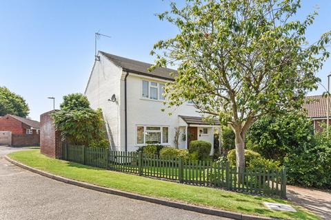 4 bedroom detached house for sale, Wincanton Close, Alton, Hampshire