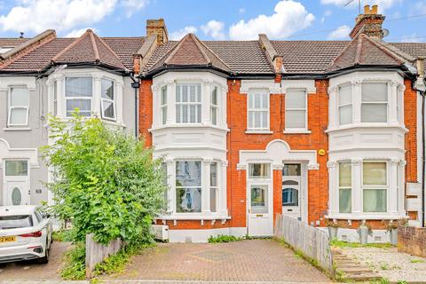 4 bedroom terraced house for sale, Gleneagle Road, London SW16