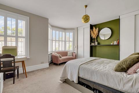 4 bedroom terraced house for sale, Gleneagle Road, London SW16