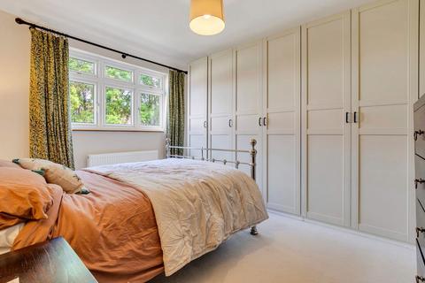 1 Carnforth Road, London, SW16 5AB