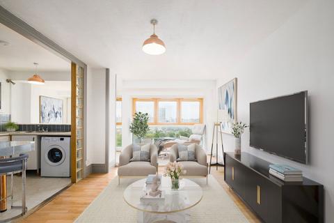 Flat 50, Castlemaine Culvert Road, London, SW11 5BG
