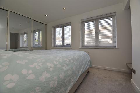 2 bedroom semi-detached house for sale, Roseberry Gardens, Orpington BR6