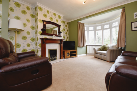 15 Pinewood Drive, Orpington, BR6 9NL
