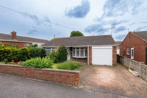 21 Holyrood Drive, Minster On Sea, Sheerness, ME12 3NA