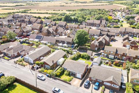 21 Holyrood Drive, Minster On Sea, Sheerness, ME12 3NA