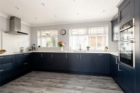 29 Holyrood Drive, Minster On Sea, Sheerness, ME12 3NA