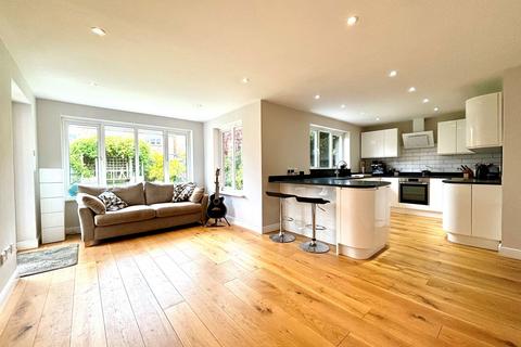 8 Crofters Walk, Bradley Stoke, Bristol, BS32 9BH