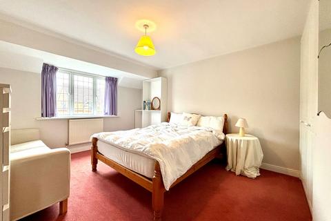 8 Crofters Walk, Bradley Stoke, Bristol, BS32 9BH