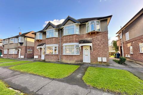 214 Locket Road, Wealdstone, Harrow, HA3 7PB