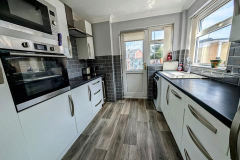 1 Mallard Close, Chipping Sodbury, Bristol, BS37 6JA