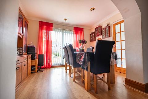 3 bedroom terraced house for sale, Rye Field, Orpington BR5