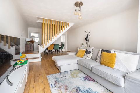 2 Devonshire Square, Bromley, BR2 9HX