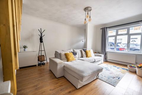 2 Devonshire Square, Bromley, BR2 9HX