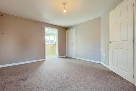 3 bedroom terraced house for sale, Royds Hall Drive, Woodside, Bradford, BD6