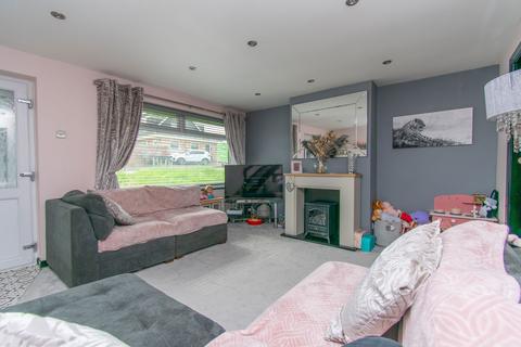 25 Rushton Drive, Leicester, LE2 9HX