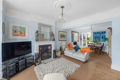 231 Mackenzie Road, Beckenham, BR3 4SH