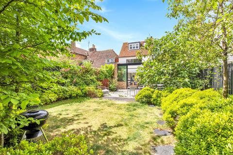 3 Borstal Hill, Whitstable, CT5 4LX
