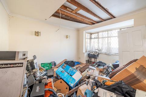 30 Chatsworth Road, Cheam, Sutton, SM3 8PN