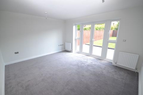 3 bedroom detached house for sale, Lovers Walk, Dunstable LU5