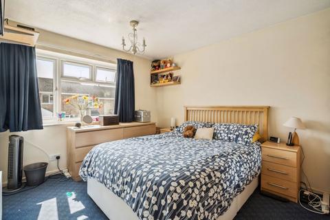 2 Burges Close, Dunstable, LU6 3EU