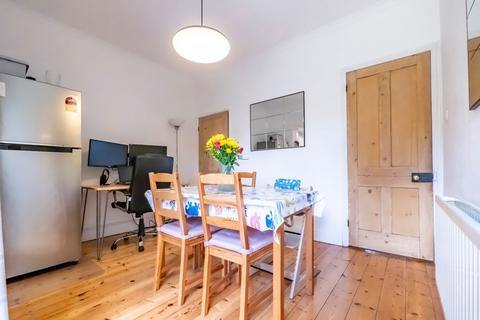 66 Beckenham Lane, Bromley, BR2 0DW