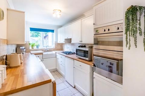 66 Beckenham Lane, Bromley, BR2 0DW