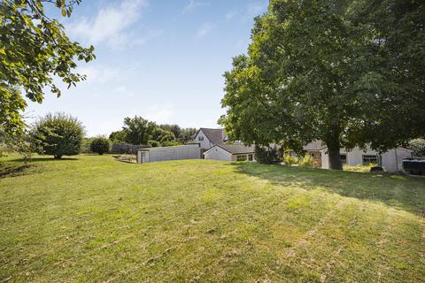 4 bedroom detached bungalow for sale, The Street, Ewelme, OX10