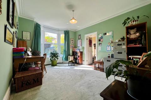 18 Malvern Road, Gillingham, ME7 4BA