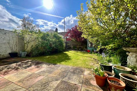 18 Malvern Road, Gillingham, ME7 4BA