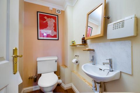 7 Friary Drive, Sutton Coldfield, B74 4JT