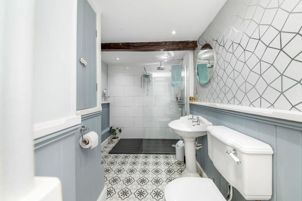 House shower room