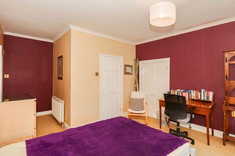 58 Drumlanrig Street, Thornhill, DG3 5LY