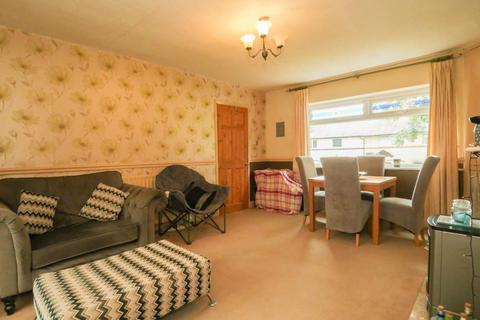 3 bedroom terraced house for sale, Brookfield Gardens, LS13 1NN